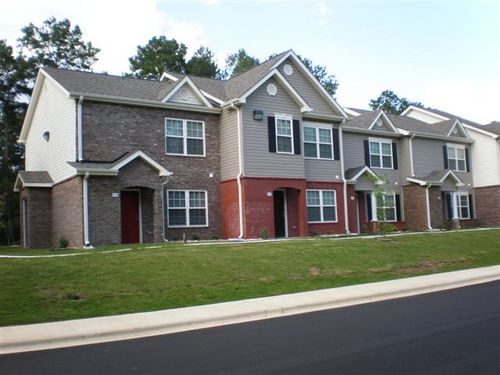 The Southern Albany area offers three affordable apartment complexes to meet the needs of our community; The Bridges, The Cove, and the Landings at Southlake.