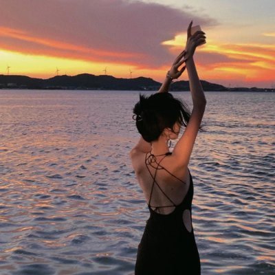 oqzoqiu's profile picture. People who love life will try new things and are not afraid of failure, because they know that exploring the unknown can lead to more growth and experience.