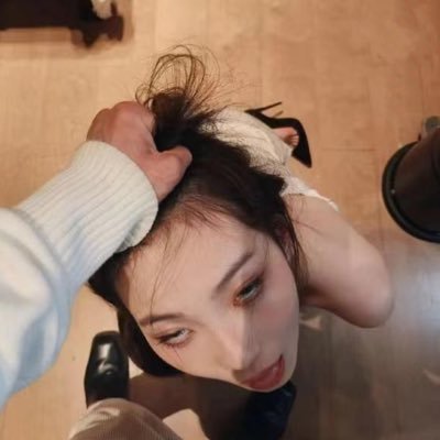 fxxkingsxxl's profile picture. 绿主｜被封2个号 现在随缘｜ 优质男Sdom 斯文败类 黑心变态 绿妻绿母｜点击“媒体”查看更多