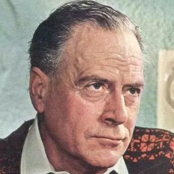 Enceleduss's profile picture. ضد چپ. مشروطه خواه.