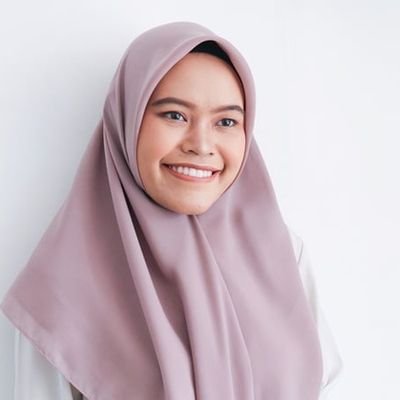 Winiamama's profile picture. My account 
@0A_COIN
 is suspended and my account 
@Winiamama
 is its replacement