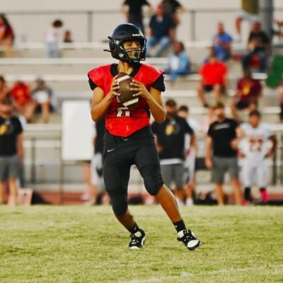 QB @FootballHanford |5’6 138 | 3.43GPA | C/o 2027 | 📞 559-530-9910 |