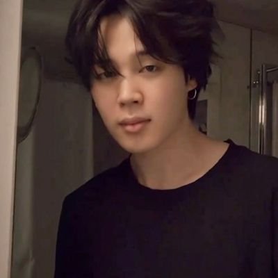 bAm_B0m's profile picture. 