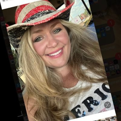 🇺🇸🇳🇴Proud American Norwegian🇳🇴🇺🇸 Dog lover. News junkie. Sports enthusiast. World traveler. Went on hiatus in 2012… 2024 I’m here to stay!