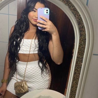 yololysssh's profile picture. conta nova.