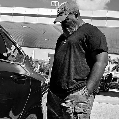 Character Practitioner, Canes Connoisseur, Adapter of Change, Vagetarian, and Grill God.. 😏💪🏾🥃💨🏝🙌🏽