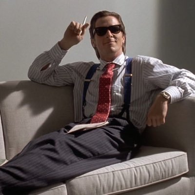 Abogado. M&A para cuñados y ley para los que ven Suits en maratón. Startups, fiscalidad y plot twists legales.