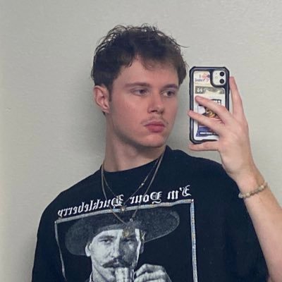 c0wpokee's profile picture. a traitor in our midst!