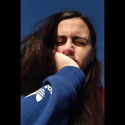 Flrenciaga's profile picture. tengo dislexia perdón de antemano.