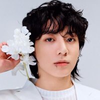 ๐๐ฉ๐๐ซ๐ค๐ฅ๐ฒ๐๐ฒ๐๐ฌ๐Goldenแตสธ สฒแต D-48 (@sparklyeyeskoo) 's Twitter Profile