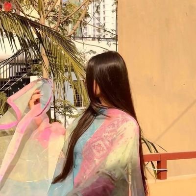 The_khannilofer's profile picture. Be happy ☺️

You can do anything 
you set your mind to..!🥀

alhamdulillah for everything I have ✨