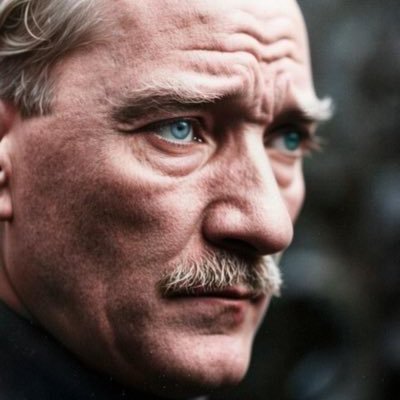 KolayliUmut's profile picture. 