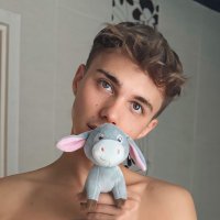 Tombaber (@tombaberxx) 's Twitter Profile Photo Tombaber (@tombaberxx) 's Twitter Profile Photo