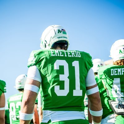 Linebacker @USDFootball | 3⭐️| District-3 5A DII 1st Team | DRC 1st Team | All DFW 2nd Team | All State HM | 6’3 230lbs |