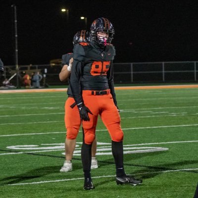 Class of 2027 Tech high school | 6’5 215 lb|🏈TE/WR/DE |320-292-4129| Henrycondon08@icloud.com|3.37 GPA|