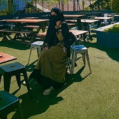 vie_neverdie's profile picture. Talk less, do more (ManJaddaWaJada)