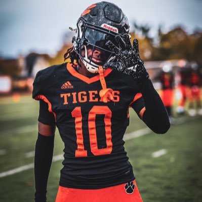 Andreashampton6's profile picture. 