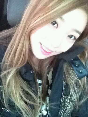 맞팔해드려요^^~팬분들봇분들 저랑좀더 친해지고싶다면 팔로미♥  싱크 업띠!!
