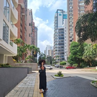 One day at a time.
Maeta de sociales/ Phd en no hablar nada de servicio