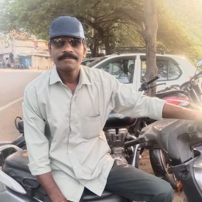 prathesh_v's profile picture. Musician