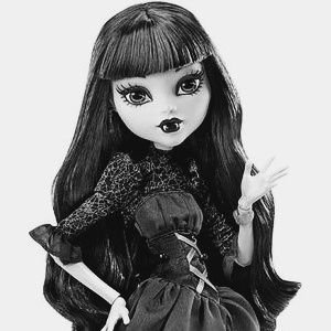 brideoffranke's profile picture. ⋆𝖙𝖍𝖊𝖗𝖊 𝖎𝖘 𝖆 𝖑𝖎𝖌𝖍𝖙 𝖙𝖍𝖆𝖙 𝖓𝖊𝖛𝖊𝖗 𝖌𝖔𝖊𝖘 𝖔𝖚𝖙⋆