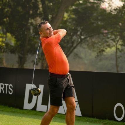 balakalamala's profile picture. aise mt dekho pyar ho jayega pagli❤