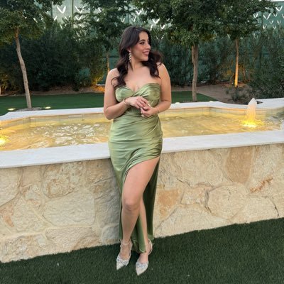 Entrepreneur| Car Lover 🚗| Norteña y bonita 🌵 |Disquemaestra 🤓| Viajera empedernida ✈️ | Alma de shola | owner de @ cinemagic.hmo ✨
