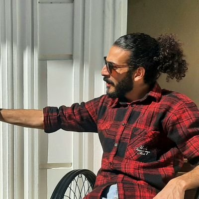 پرواز را به خاطر بسپُر،پرنده مردنیست.
https://t.co/tQ7pbRPHWp
