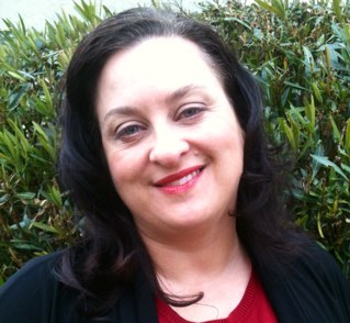 Reverend Prima Diva enjoys helping couples celebrate their vows with wow!
