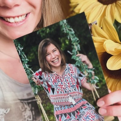 📖 Autorin Ronja Anja Heim 🤳🏻 Bloggerin Die Kulmbloggera 🍀 Ehrenamt Lebenslust Akademie Kulmbach🌸👩🏼💻 Founder https://t.co/6wRiGXgqkb 🎤 Annie Poem