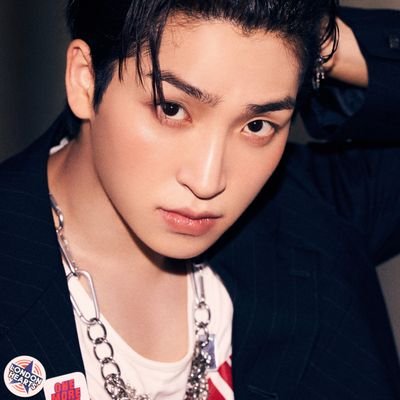 yeonzpecial's profile picture. Stressed, blessed, 이상연 obsessed.