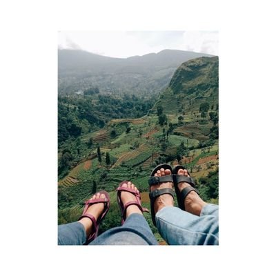 Akuranirahayu's profile picture. 🍁 Semua tentang Rasa