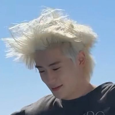 ( . )| เทียมฟ้า (n.) | ʏᴏᴜʀ ʙᴏᴅʏ ɪs ᴀᴍᴀᴢɪɴɢʟʏ ᴋɪssᴀʙʟᴇ. | ʀᴜᴅᴇ ʙᴏʏ. | ɪ'ᴍ ɴᴏᴛ ɢᴏᴏᴅ ᴀᴛ ᴛᴀʟᴋɪɴɢ. | depression. | it’s time to talk 20:30 - 23:30 PM
