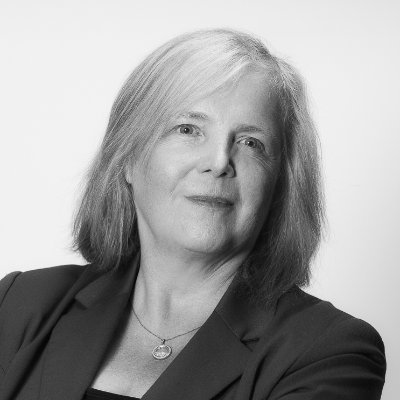 VisitesChartres's profile picture. Pour quelques heures, le temps d'un week-end, découvrez les richesses de #Chartres ou de #ChartresEnLumieres: une ville aux multiples facettes. #visitesChartres