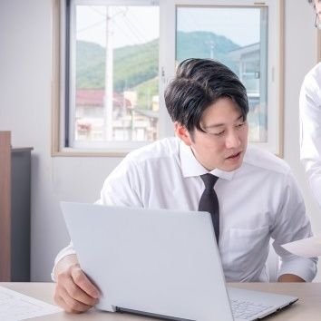 学歴なしでも生活にプラス5万円を稼ぐ方法など発信✨
収入は欲しいけど忙しい。
何から始めたらいいか分からない。
そんな人でも収入UPできる方法などを発信していきます!
高知県在住25歳。趣味、旅行✈️・川釣り🎣・野球⚾
