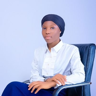 Eecutive V.A & Digital Strategist
I help executives, coaches, startups, and healthcare boost productivity and also leverage technical tools to boost credibility