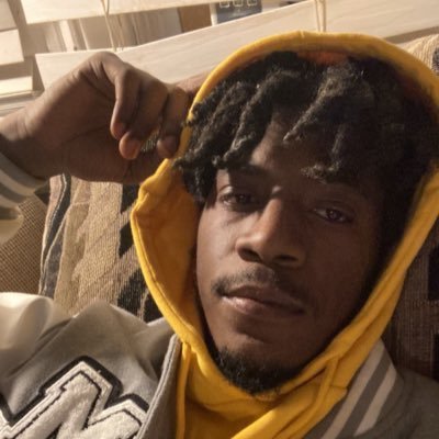 ea_pat's profile picture. Music Artist: “ I’m just tryna chill and you just keep on ahn ahn ahn ahn”. #Artist | #Cleveland