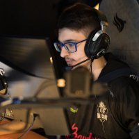 Florio (@florior6) 's Twitter Profile