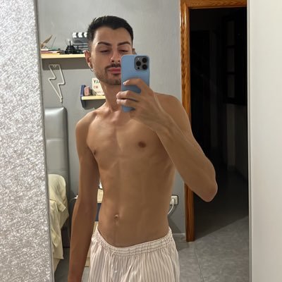 iscx25's profile picture. 𝙴𝚙𝚒𝚕𝚘𝚐𝚘: 𝚈 𝚊𝚚𝚞𝚒 𝚎𝚜𝚝𝚊𝚖𝚘𝚜 𝚝𝚞 𝚢 𝚢𝚘, 𝚎𝚗 𝚕𝚊 𝚞𝚕𝚝𝚒𝚖𝚊 𝚙𝚊𝚐𝚒𝚗𝚊… https://t.co/lJSnD5C3KS