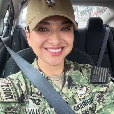 Isabel__1990's profile picture. I'm a military personnel