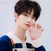 𝑳𝒊𝒔𝒊𝒂𝒏𝒕𝒉𝒖𝒔 (@lisianthus0725) 's Twitter Profile Photo