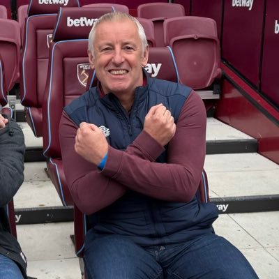 Business development manager and West Ham season ticket holder! COYI ⚒