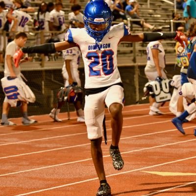 RickyCasimere2's profile picture. 🎓C/O 26, 5,11 DHS🐊 football🏈