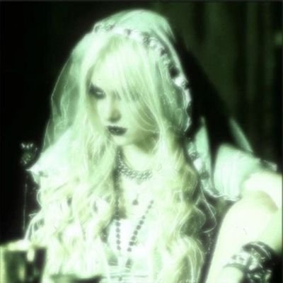 intp sp4 4w5 lfev. adhd + bipolar disorder.
she/they