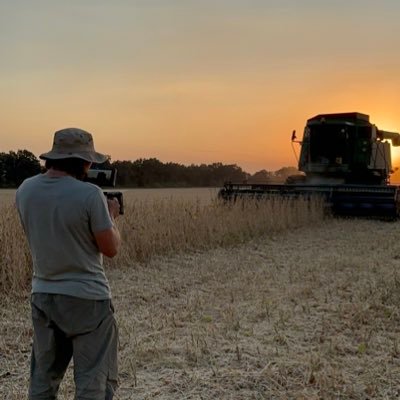 Documentary short film about aid for Ukriane provided by @69thSB