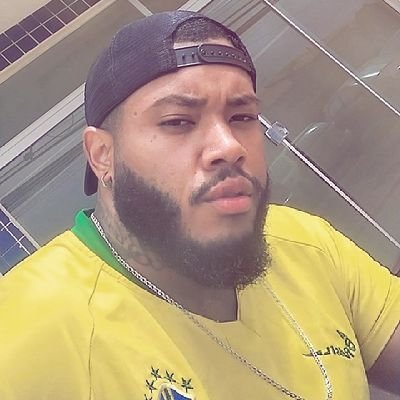 Agênciado:ümodelsBrasilia
🎙Cantor e Compositor 📝
insta:https://t.co/WZfRDaTGnm