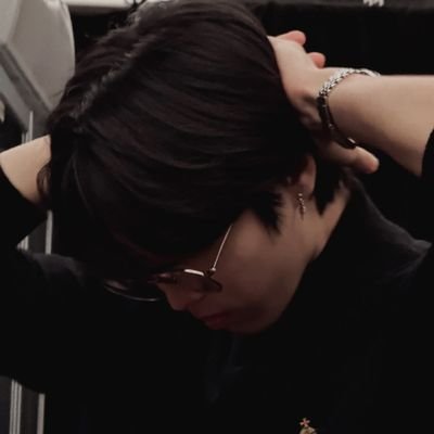 oliervv's profile picture. it's so sweet, knowing that you love me