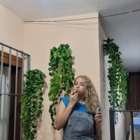 Lua (@meluana9) 's Twitter Profile
