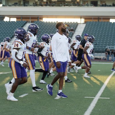 Cuero, TX➡️Dallas, TX. ACU Alum. OC/WR’s @ Richardson HS. 🦅 #BRINGTHEHEAT #GODSPEED