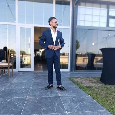 yunusemre136893's profile picture. 